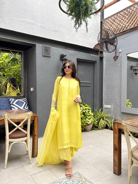 Pineapple Yellow